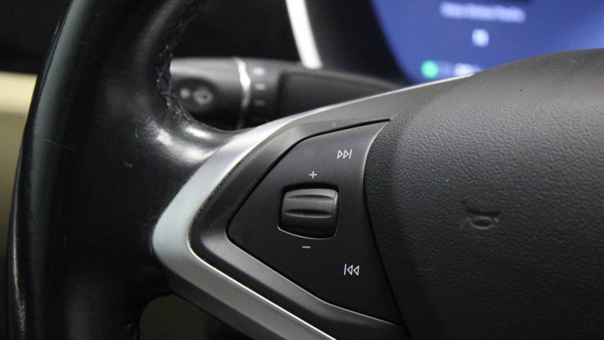 2016 Tesla Model S 5YJSA1E14GF124474