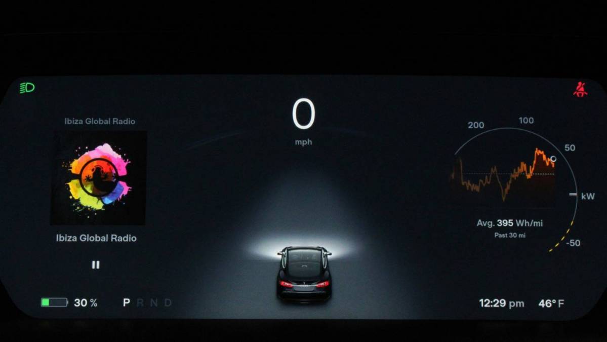 2016 Tesla Model S 5YJSA1E14GF124474