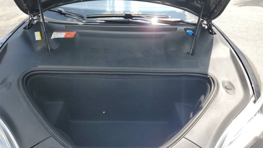 2016 Tesla Model S 5YJSA1E19GF152769
