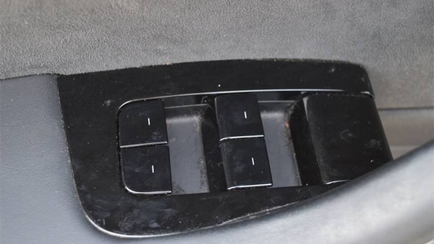 2018 Tesla Model 3 5YJ3E1EB8JF084649