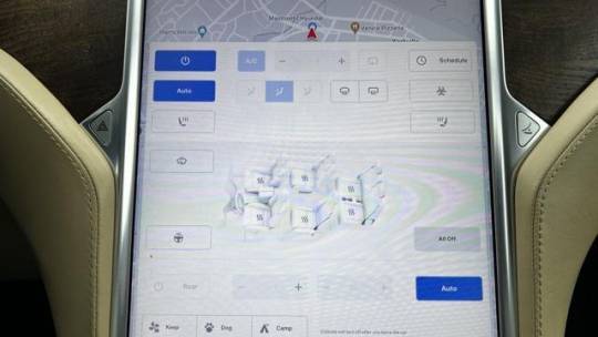 2017 Tesla Model X 5YJXCBE43HF052796
