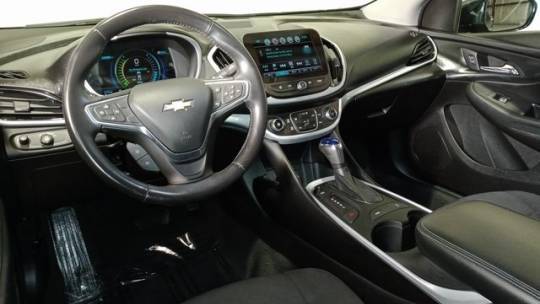 2017 Chevrolet VOLT 1G1RC6S51HU211750