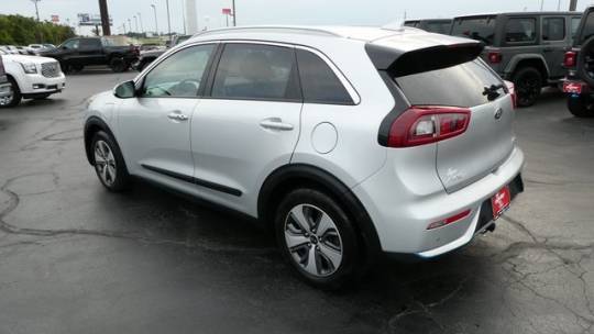 2018 Kia Niro KNDCC3LD8J5144002