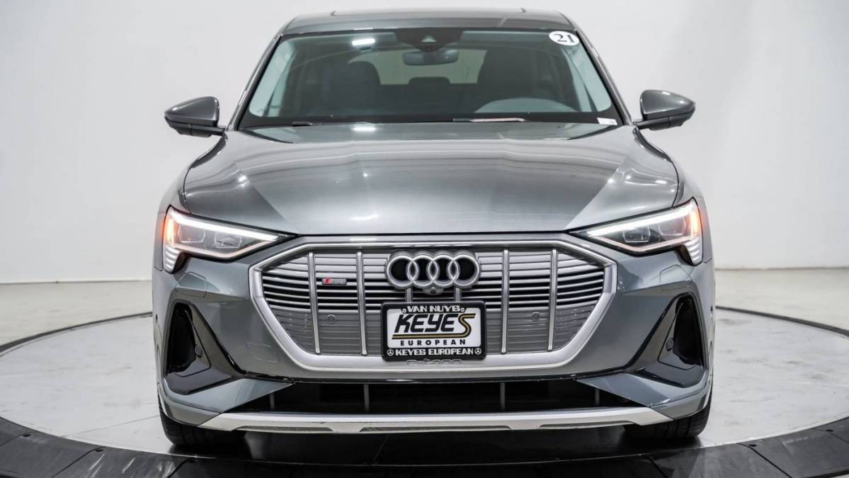 2021 Audi e-tron WA12AAGE9MB001018
