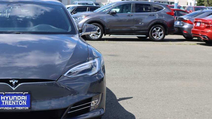 2018 Tesla Model S 5YJSA1E26JF281682