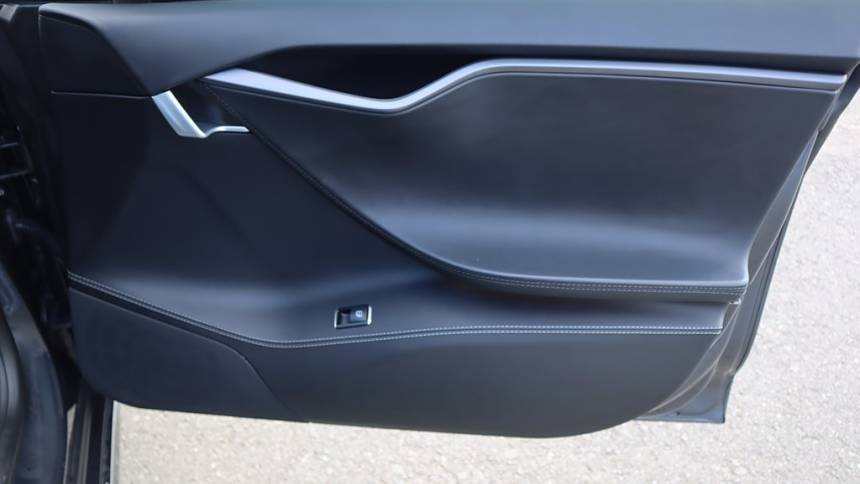 2018 Tesla Model S 5YJSA1E26JF281682