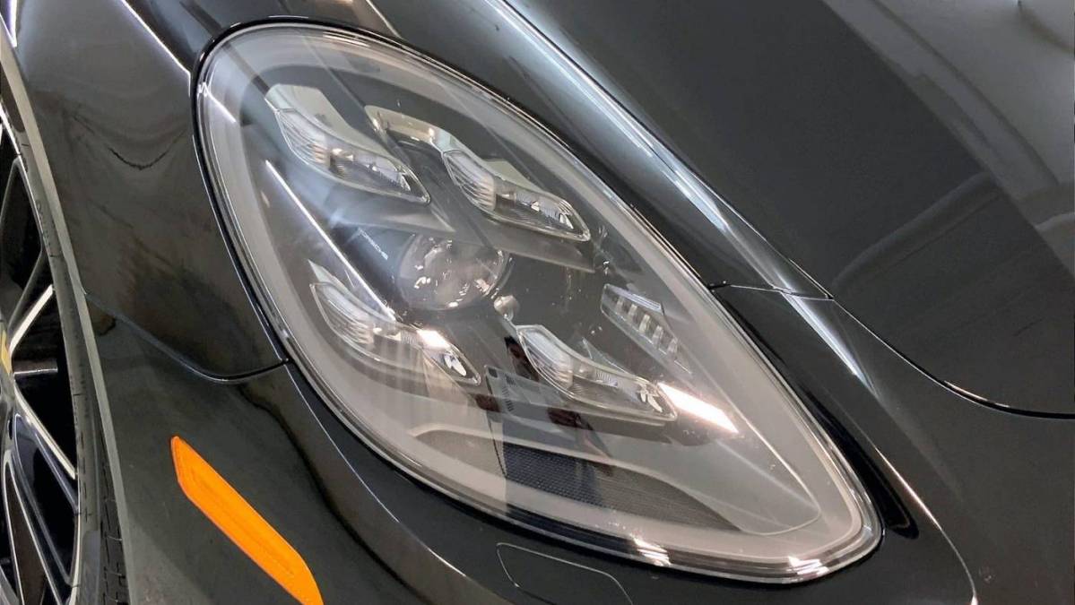 2020 Porsche Panamera WP0AE2A79LL131010