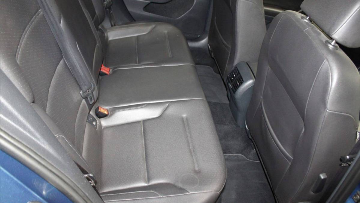 2015 Volkswagen e-Golf WVWPP7AU8FW907671