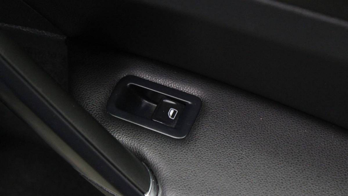 2015 Volkswagen e-Golf WVWPP7AU8FW907671