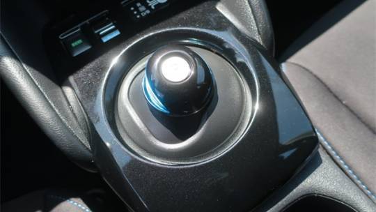 2022 Nissan LEAF 1N4BZ1CV7NC550500