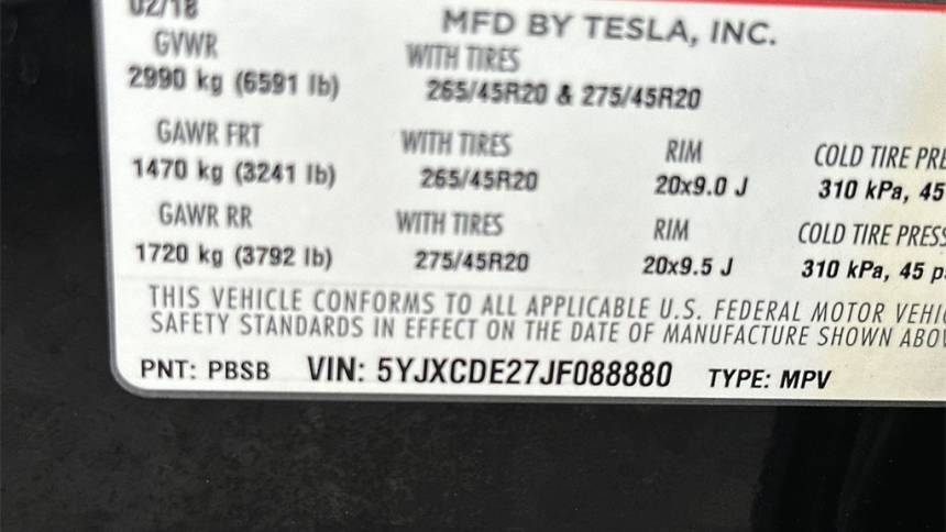 2018 Tesla Model X 5YJXCDE27JF088880