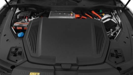 2021 Audi e-tron WA12ABGE4MB036099