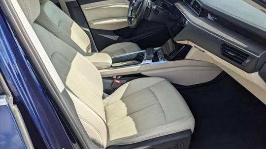2021 Audi e-tron WA12AAGE6MB006046
