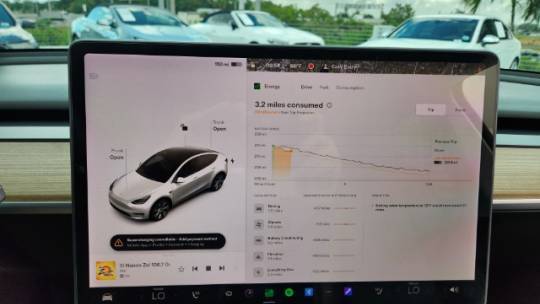 2021 Tesla Model Y 5YJYGDEE6MF082365