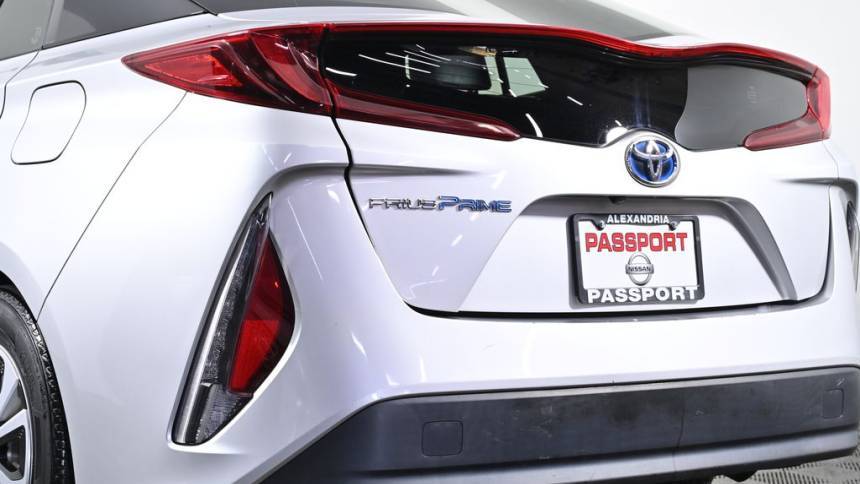 2018 Toyota Prius Prime JTDKARFP7J3083831