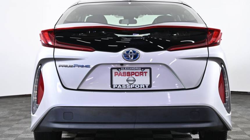 2018 Toyota Prius Prime JTDKARFP7J3083831