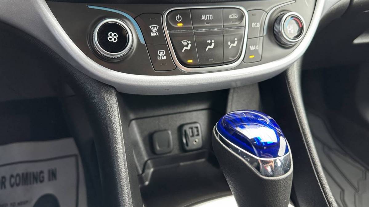 2019 Chevrolet VOLT 1G1RC6S56KU119038