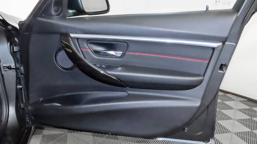 2018 BMW 3 Series WBA8E1C55JA171336