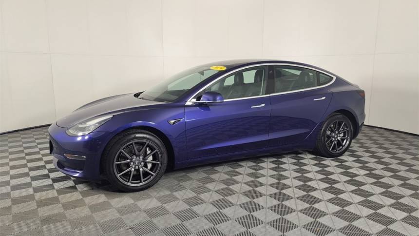 2019 Tesla Model 3 5YJ3E1EA0KF425888