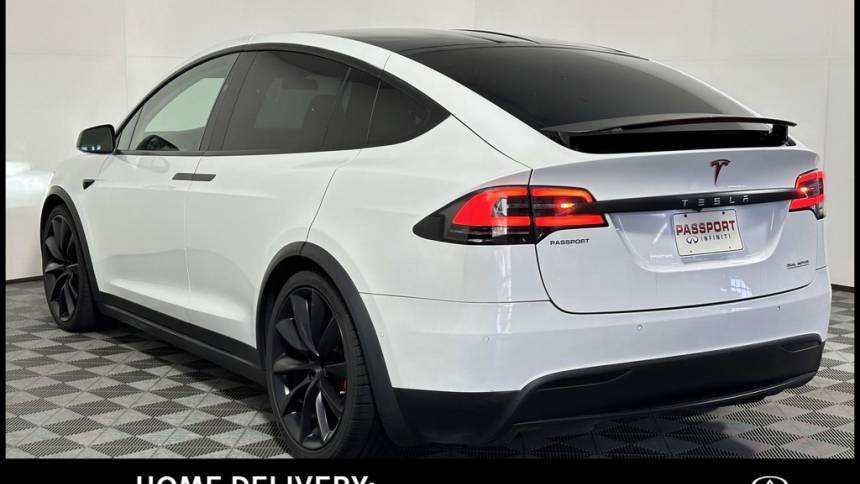 2019 Tesla Model X 5YJXCAE42KF183140