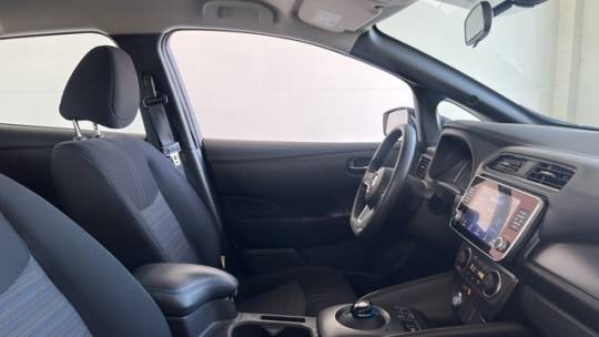 2022 Nissan LEAF 1N4AZ1BV0NC550495