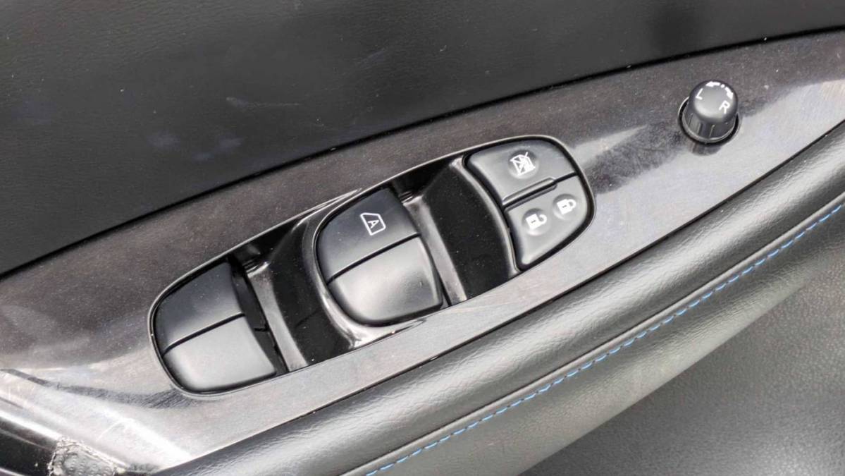2021 Nissan LEAF 1N4BZ1DV9MC550558
