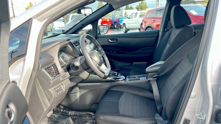 2021 Nissan LEAF 1N4AZ1CV7MC554184