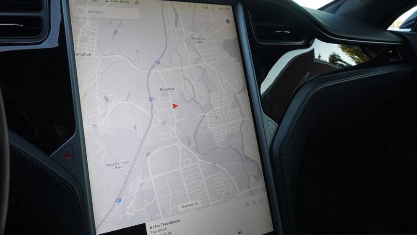 2018 Tesla Model S 5YJSA1E24JF288016