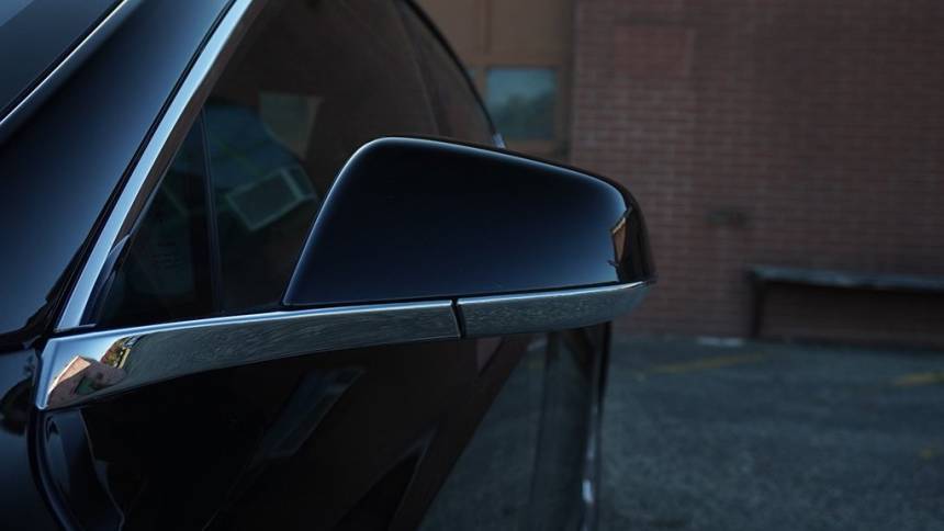 2018 Tesla Model S 5YJSA1E24JF288016