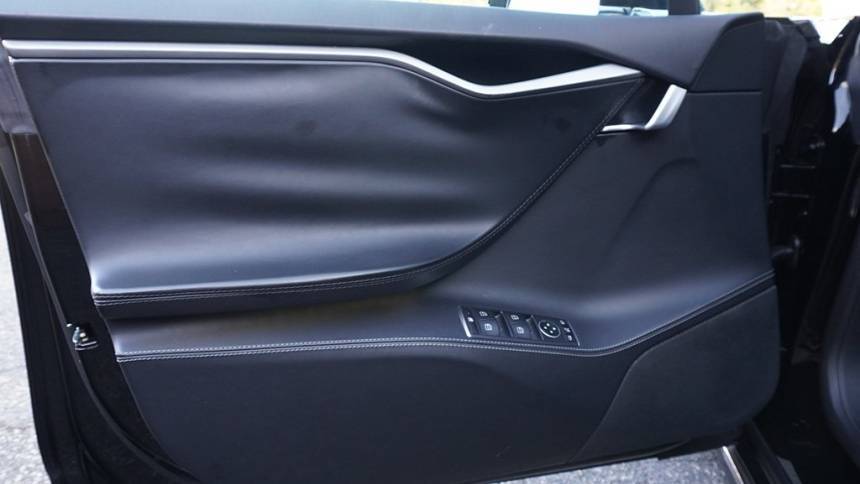 2018 Tesla Model S 5YJSA1E24JF288016