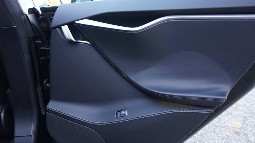 2018 Tesla Model S 5YJSA1E24JF288016