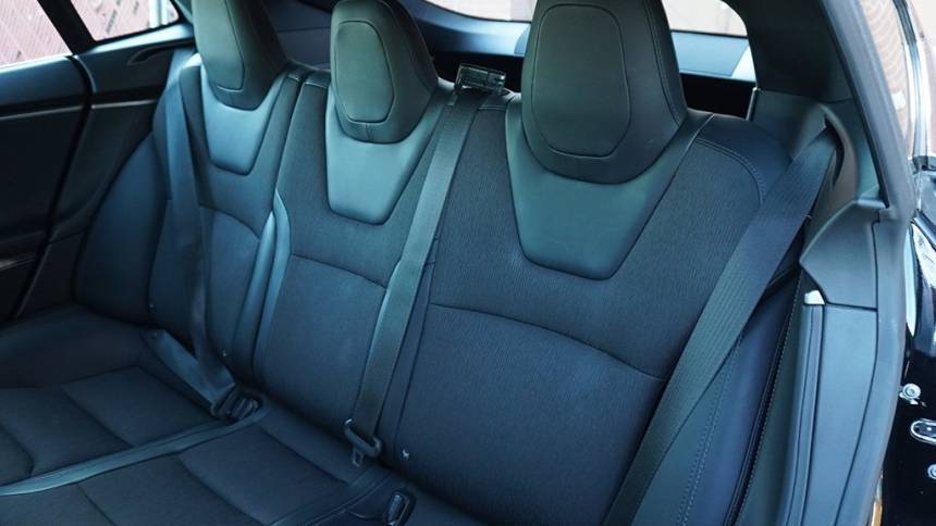 2018 Tesla Model S 5YJSA1E24JF288016