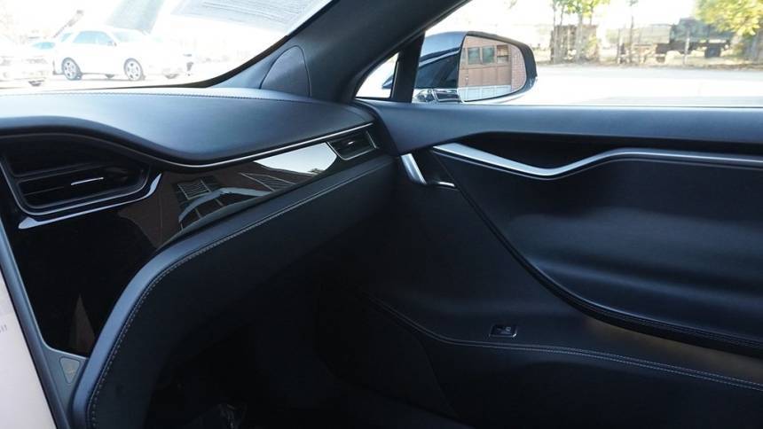 2018 Tesla Model S 5YJSA1E24JF288016