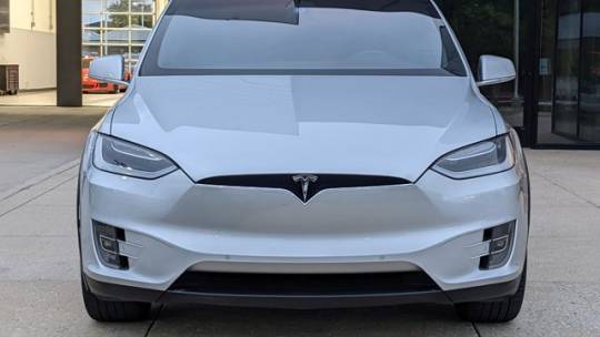 2018 Tesla Model X 5YJXCBE26JF101610