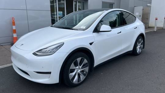 2021 Tesla Model Y 5YJYGDEE5MF142121