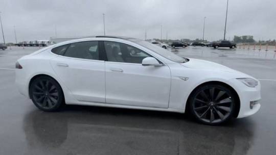 2016 Tesla Model S 5YJSA1E2XGF158976