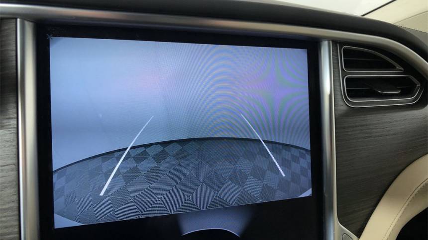 2016 Tesla Model X 5YJXCBE49GF015928
