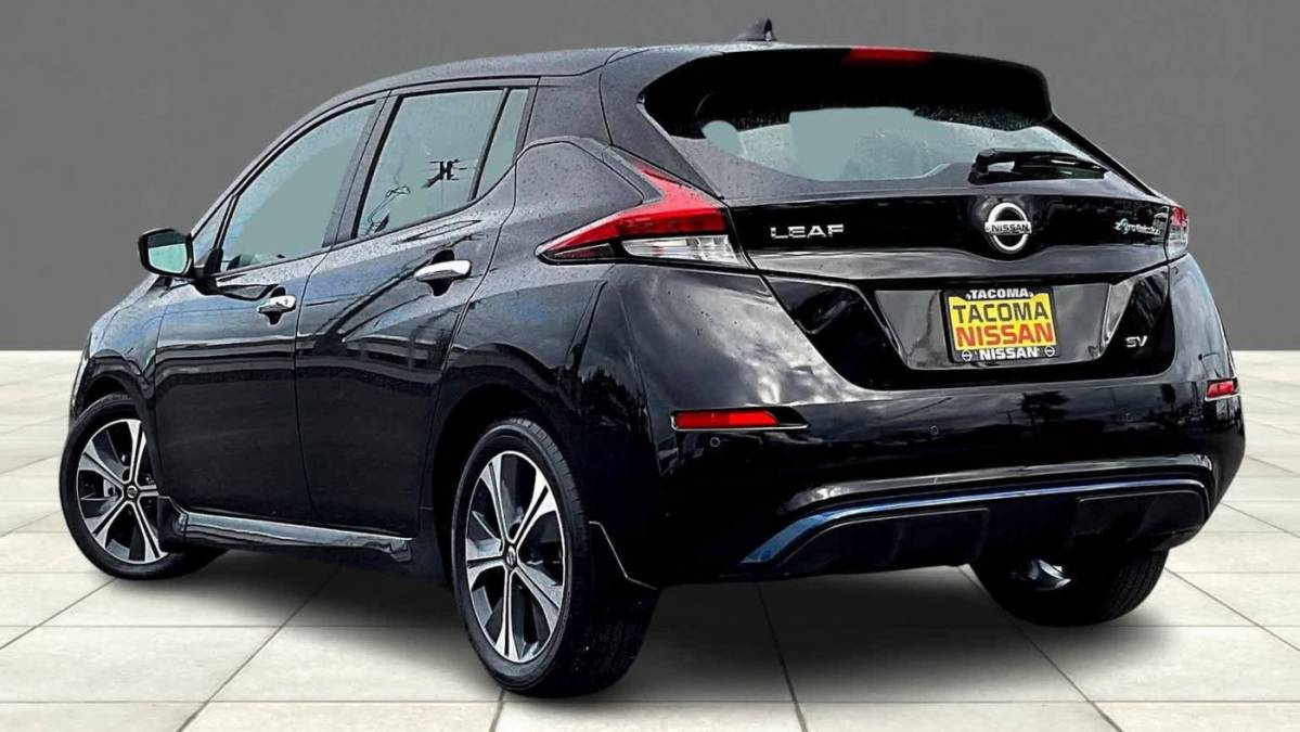 2021 Nissan LEAF 1N4AZ1CV1MC555234