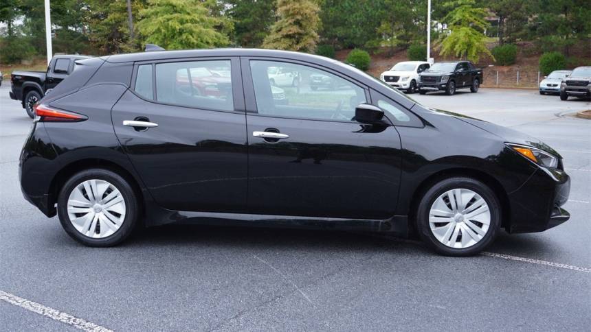 2023 Nissan LEAF 1N4AZ1BV5PC558014