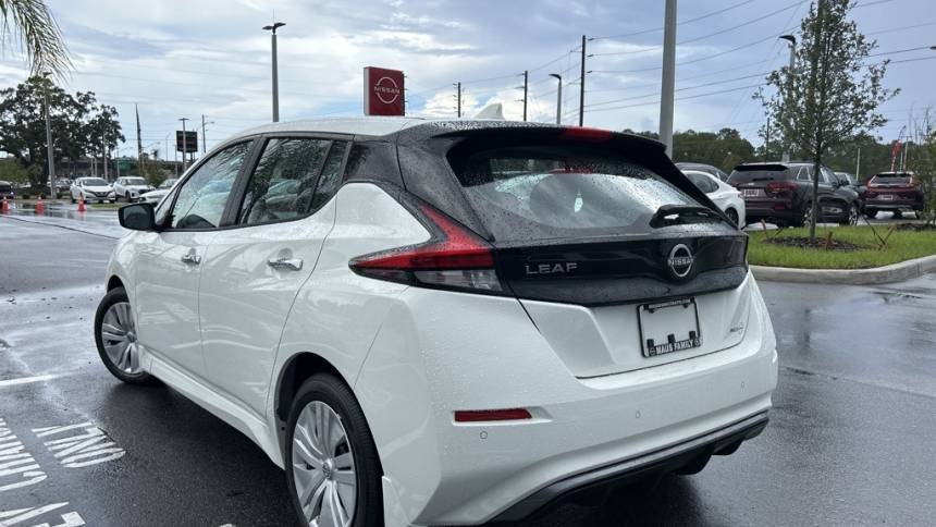 2024 Nissan LEAF 1N4AZ1BV0RC550132