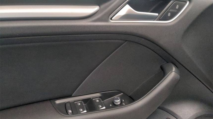 2018 Audi A3 Sportback e-tron WAUUPBFF8JA068253