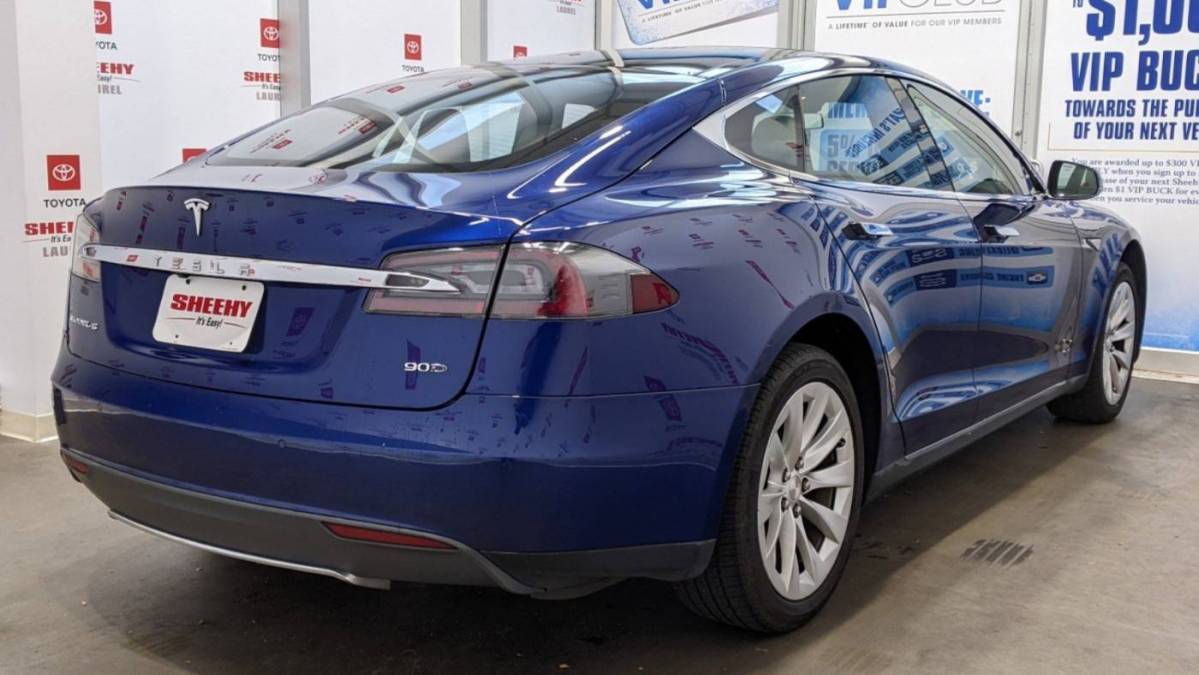 2016 Tesla Model S 5YJSA1E25GF130034
