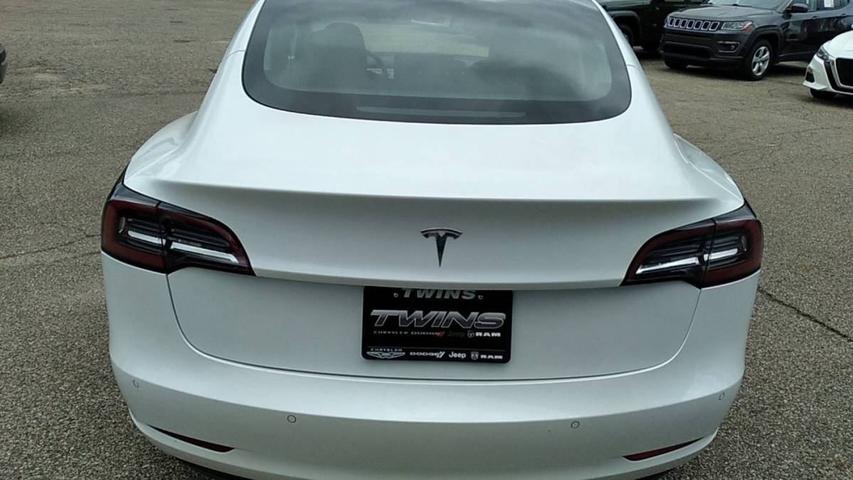 2020 Tesla Model 3 5YJ3E1EAXLF797515