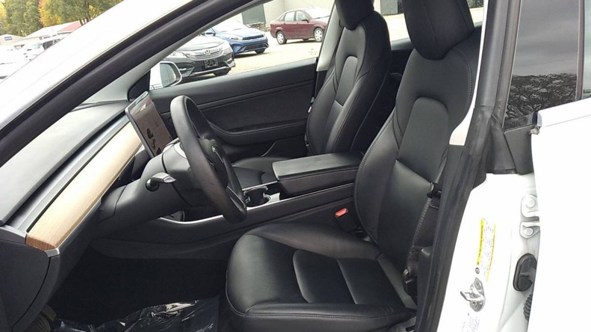 2020 Tesla Model 3 5YJ3E1EAXLF797515