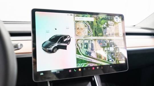 2020 Tesla Model Y 5YJYGDEE0LF025156
