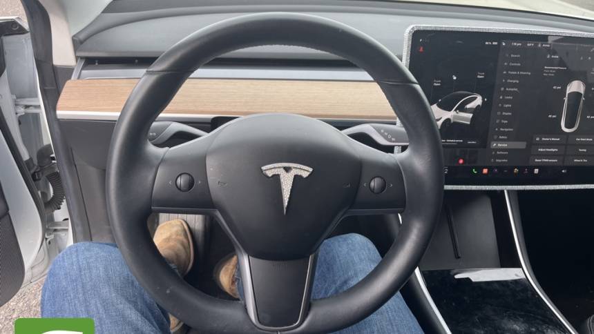 2019 Tesla Model 3 5YJ3E1EA0KF412204