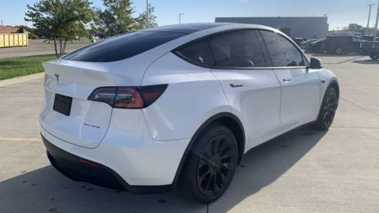 2021 Tesla Model Y 5YJYGDEE6MF060608