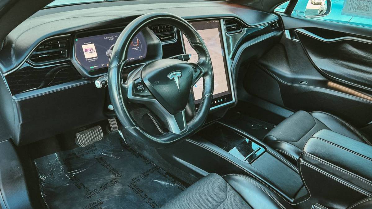 2018 Tesla Model S 5YJSA1E28JF281084