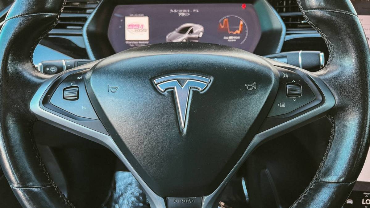 2018 Tesla Model S 5YJSA1E28JF281084