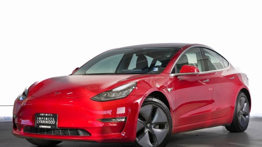 2018 Tesla Model 3 5YJ3E1EA0JF008799